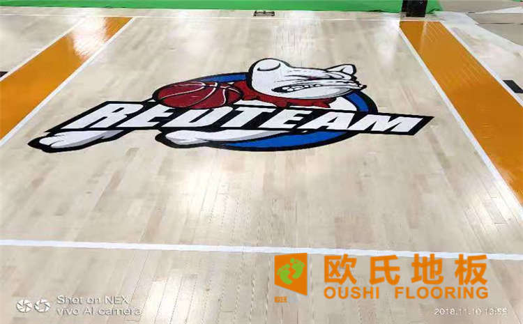 新疆體育木地板廠家批發