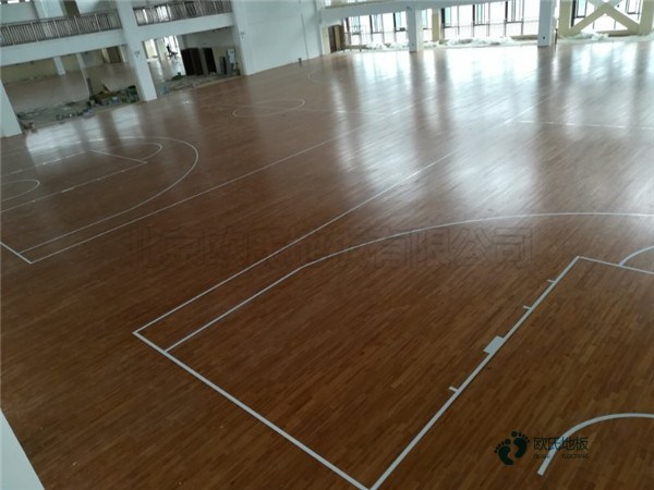 價格籃球館木地板橡膠木