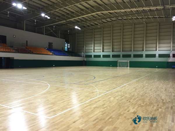 柞木籃球運動地板**