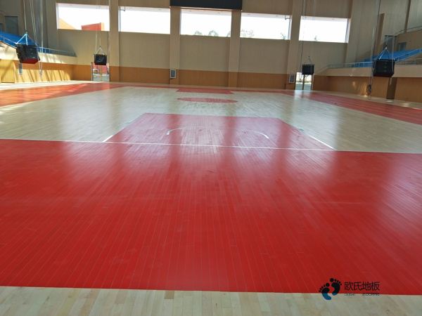 松木籃球場(chǎng)木地板每平米**